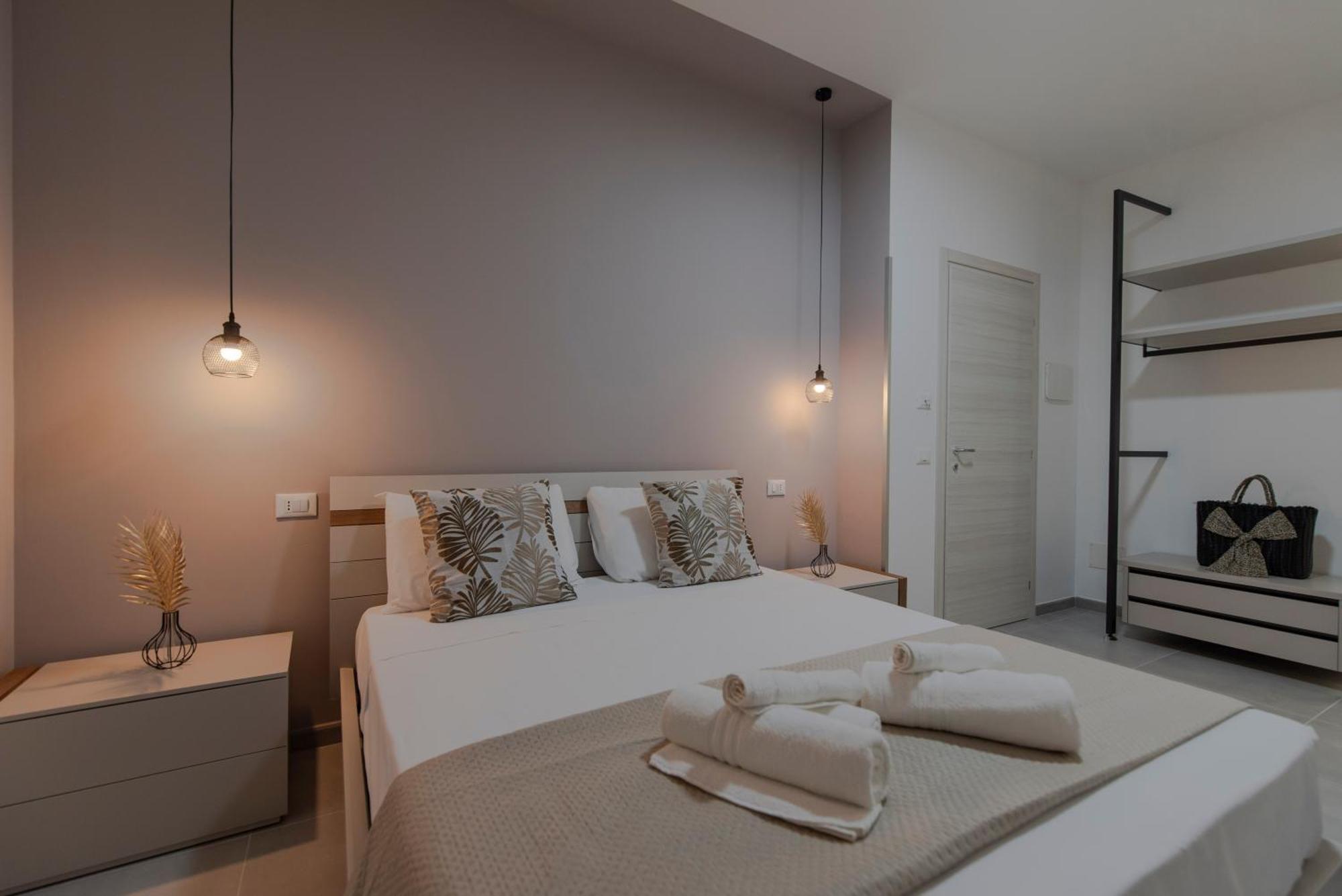 كاستيلوزو Bed And Breakfast Da Francesca المظهر الخارجي الصورة