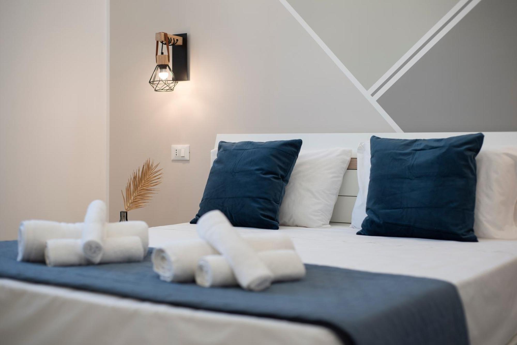 كاستيلوزو Bed And Breakfast Da Francesca المظهر الخارجي الصورة